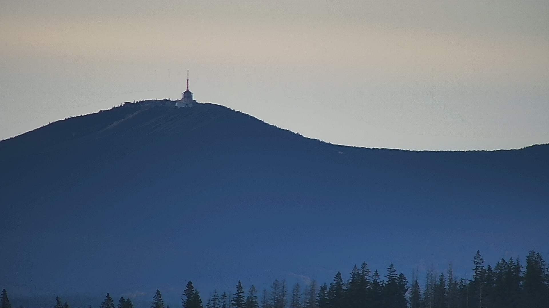 Ski areál SEVERKA v Dolní Lomné - vrchol - včera