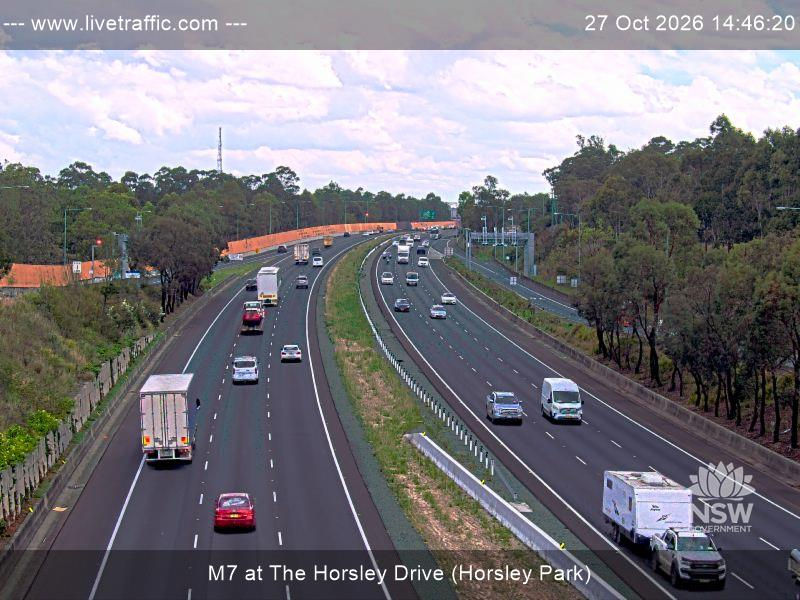 M7 at The Horsley Drive (Horsley Park) - Webcams