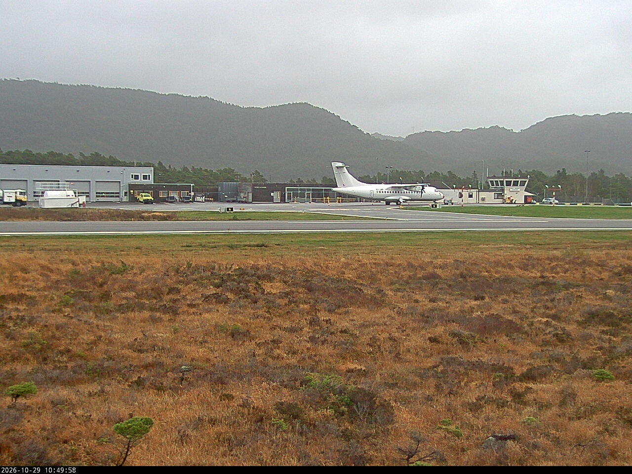 Stord lufthavn - Mot terminalen - Yesterday