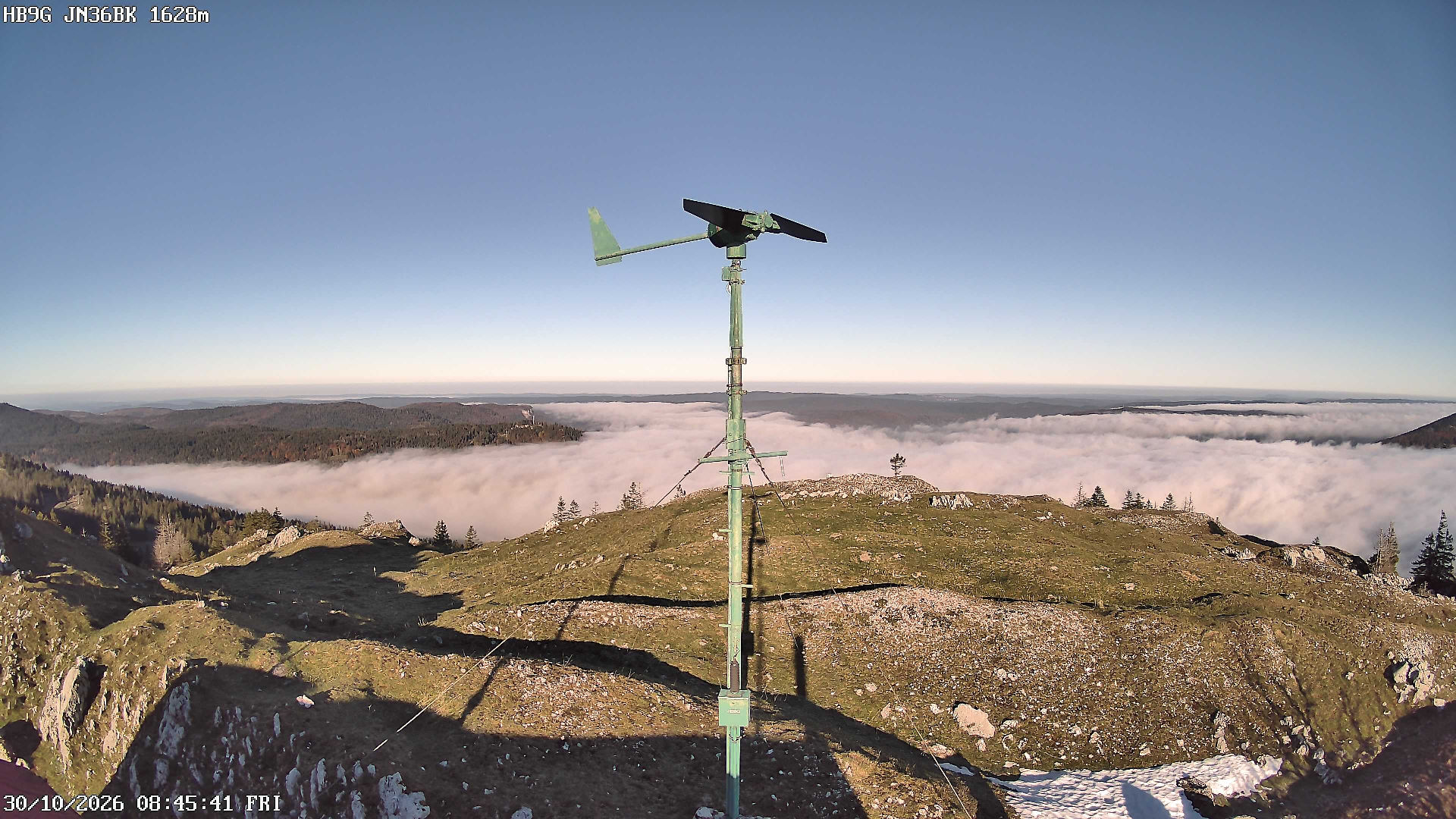 Pointe de Poêle Chaud - Relais radio www.glutte.ch - I går