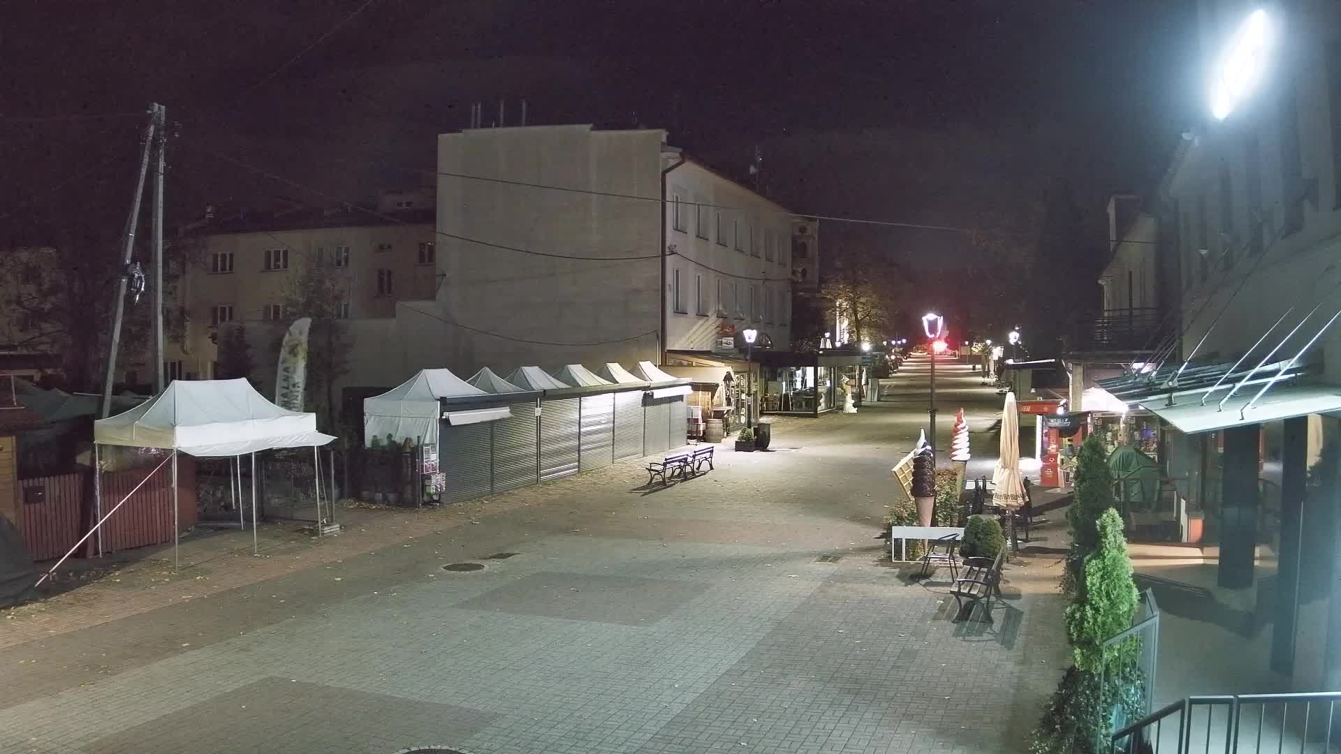 WISŁA - widok na deptak - Včera