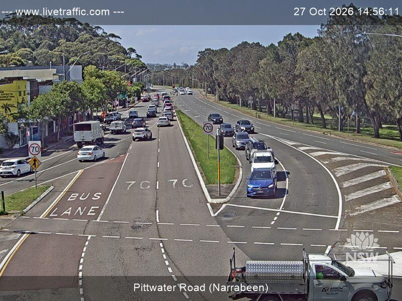 Pittwater Road (Narrabeen) - Webcams