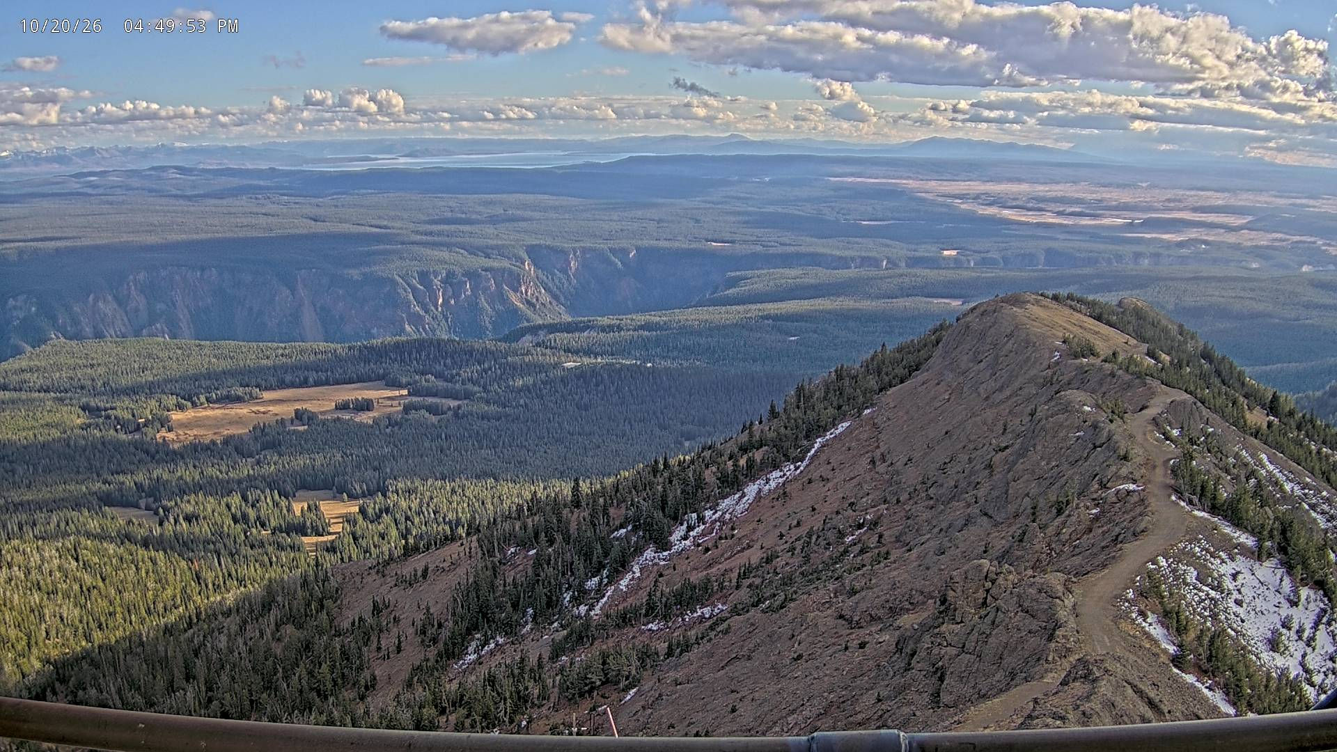 Yellowstone National Park Mount Washburn Fire Lookout South - Webcams