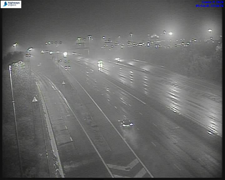 M62 J32 Glasshoughton Interchange - Веб-камеры