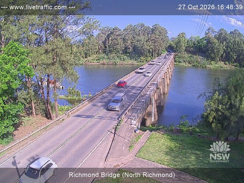 Richmond Bridge (North Richmond) - Webcams