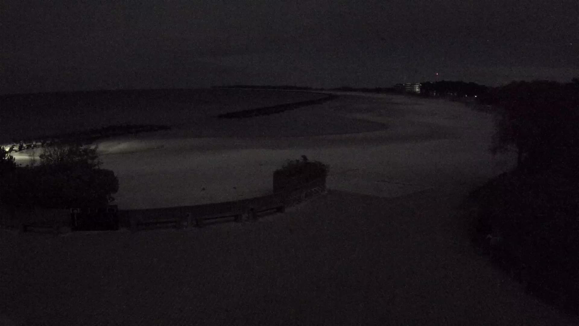 DARŁOWO - widok na plażę wschodnią - Kamery internetowe