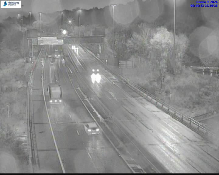M621 Elland Road - Веб-камеры