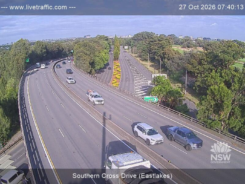Southern Cross Drive (Eastlakes) - Webcams