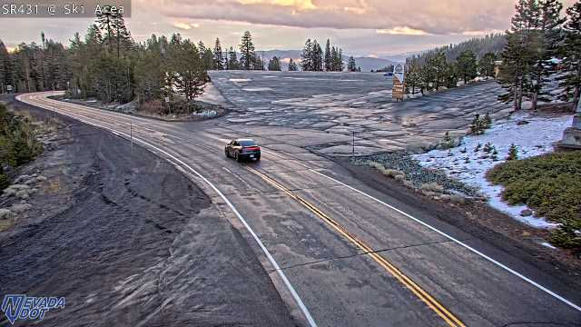 SR-431 @ Mt Rose Ski Area - Webcams