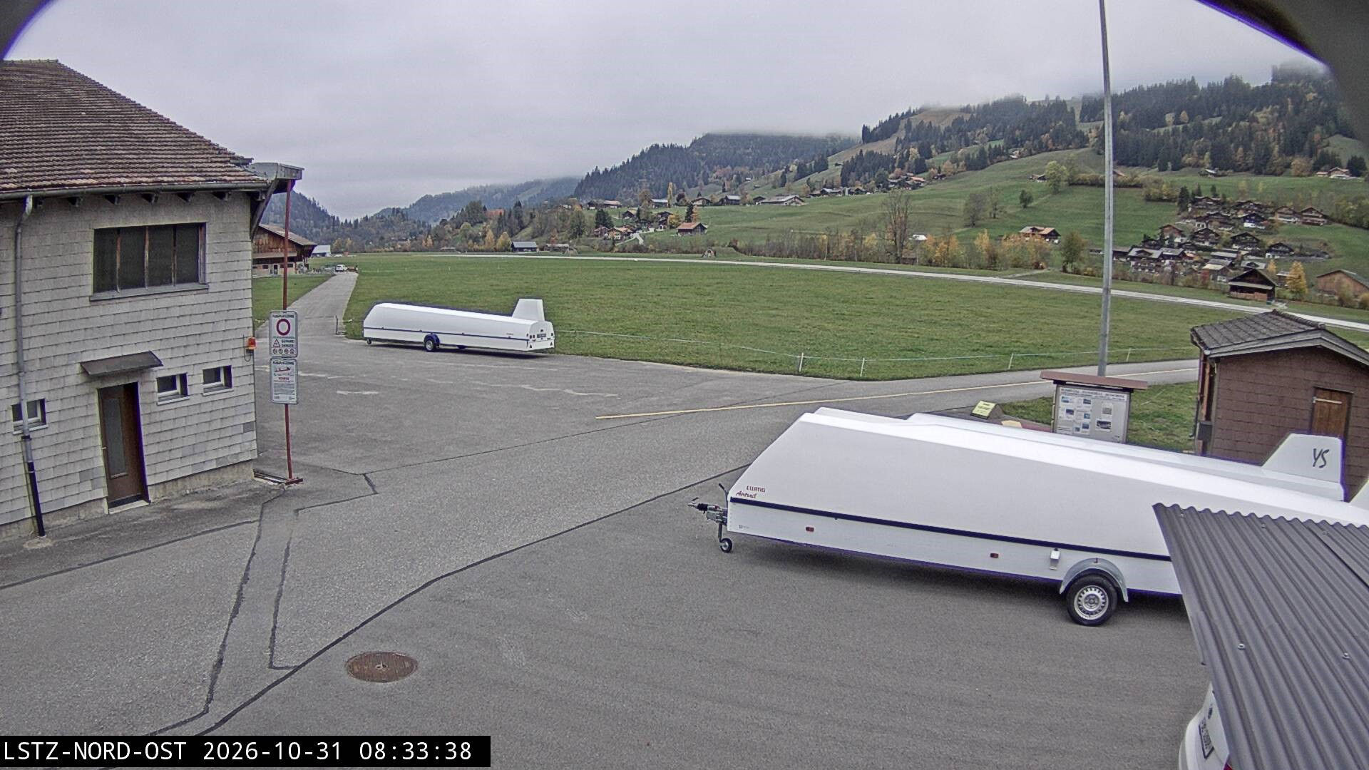 Flugplatz Zweisimmen (LSTZ) - Web kameralar