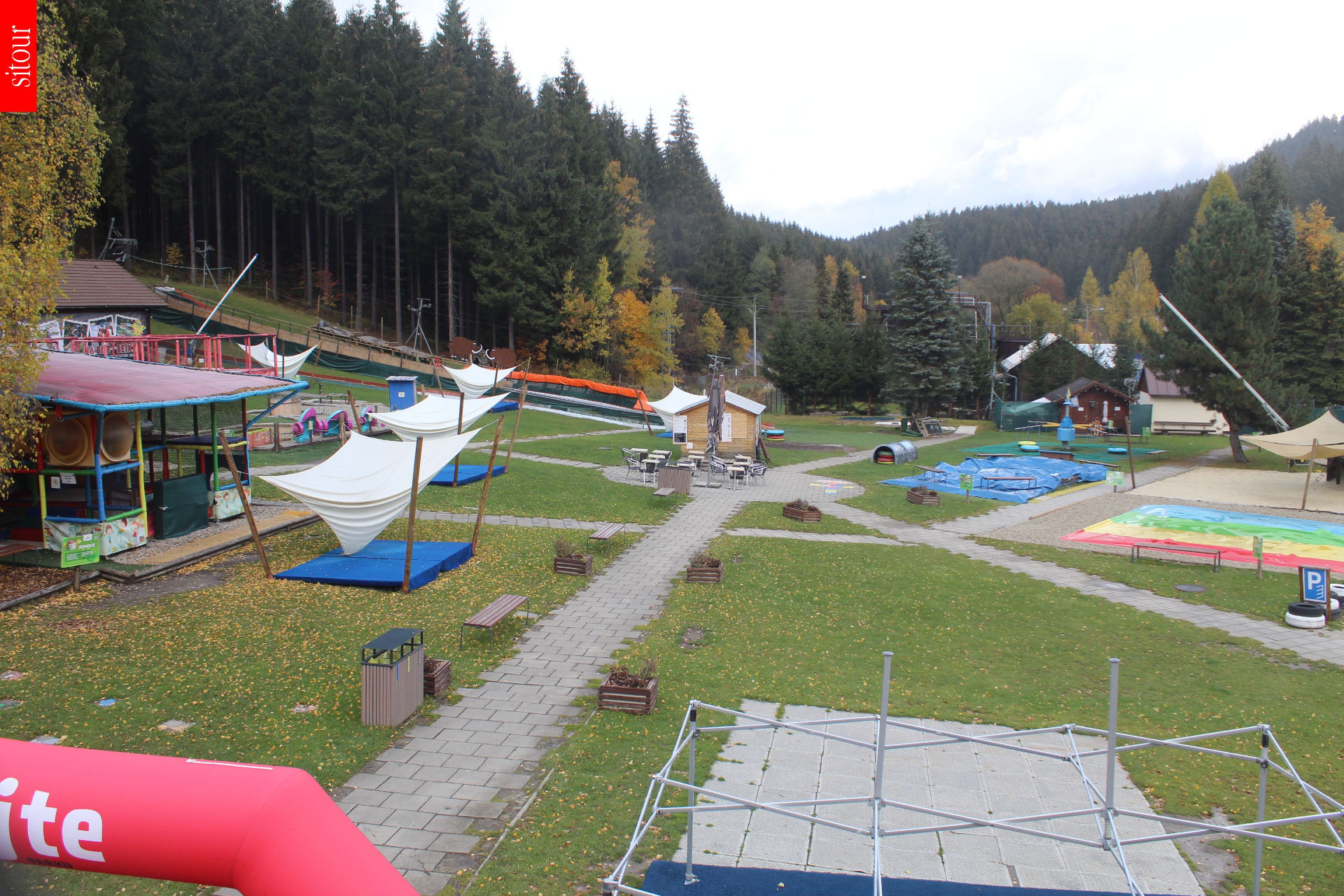 Bílá - dětský park
