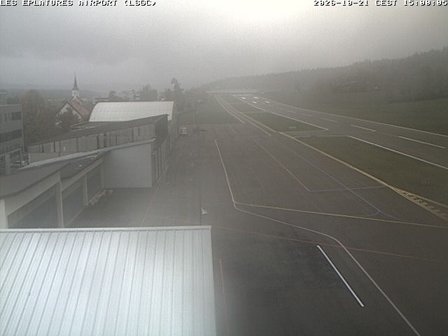 La Chaux-de-Fonds - LSGC Les Eplatures Airport - 웹카메라