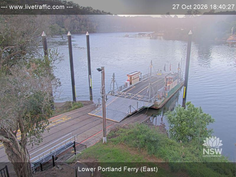 Lower Portland Ferry (East) - Webcams