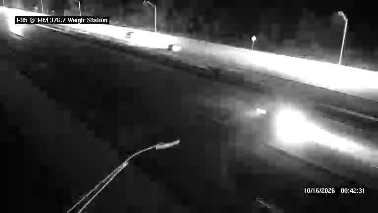 I-95 @ MM 376.7 Weigh Station - Webcams