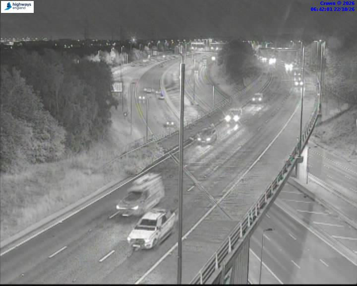 M621 (M1 J43) Belle Isle Interchange - Вчера